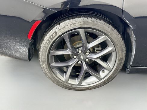 Used 2021 Dodge Charger SXT w/ Blacktop Package RWD image 33