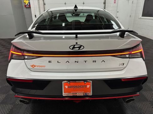 Used 2025 Hyundai Elantra N FWD image 9