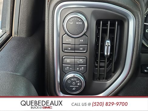 Used 2022 GMC Sierra 2500 AT4 w/ AT4 Premium Plus Package AWD/4WD image 26