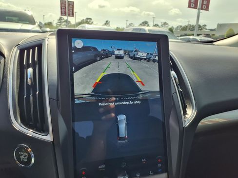 Used 2024 Ford Edge SEL w/ Convenience Package image 20