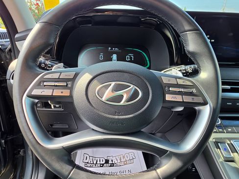 Used 2025 Hyundai Palisade SEL AWD/4WD image 9