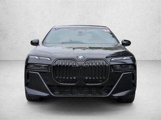 Used 2025 BMW 750e xDrive AWD/4WD video 2