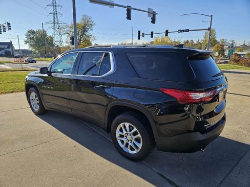 Used 2018 Chevrolet Traverse LT AWD/4WD image 8