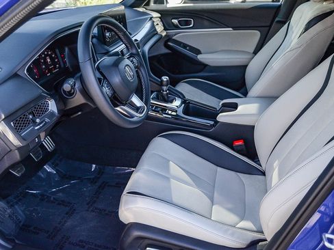 Used 2023 Acura Integra A-Spec image 19