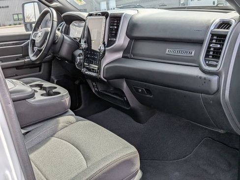 Used 2024 RAM 2500 Big Horn w/ Night Edition AWD/4WD image 28