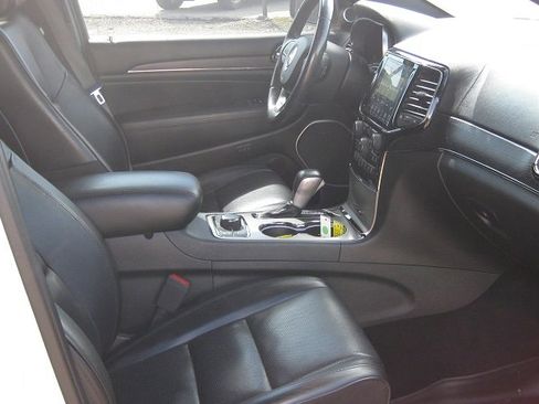 Used 2020 Jeep Grand Cherokee High Altitude image 14