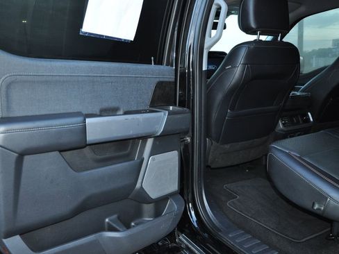 Used 2021 Ford F150 Lariat image 13