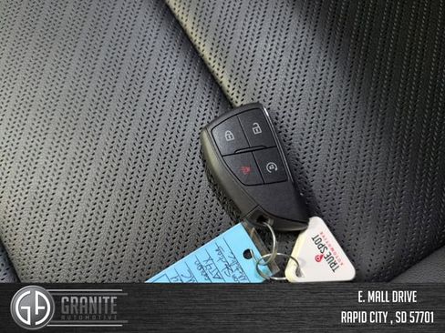 Used 2024 GMC Canyon AT4X AWD/4WD image 30