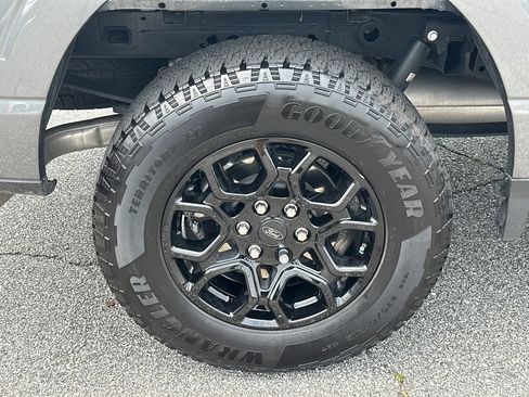 Certified 2025 Ford F150 STX AWD/4WD image 19