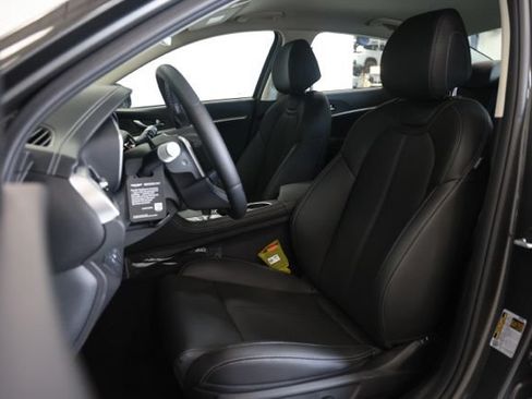 New 2026 Genesis G70 2.5T AWD/4WD image 16