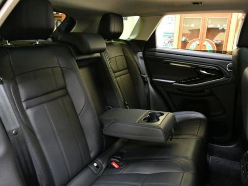 Used 2020 Land Rover Range Rover Evoque S image 42