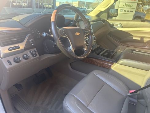 Used 2017 Chevrolet Tahoe Premier image 12