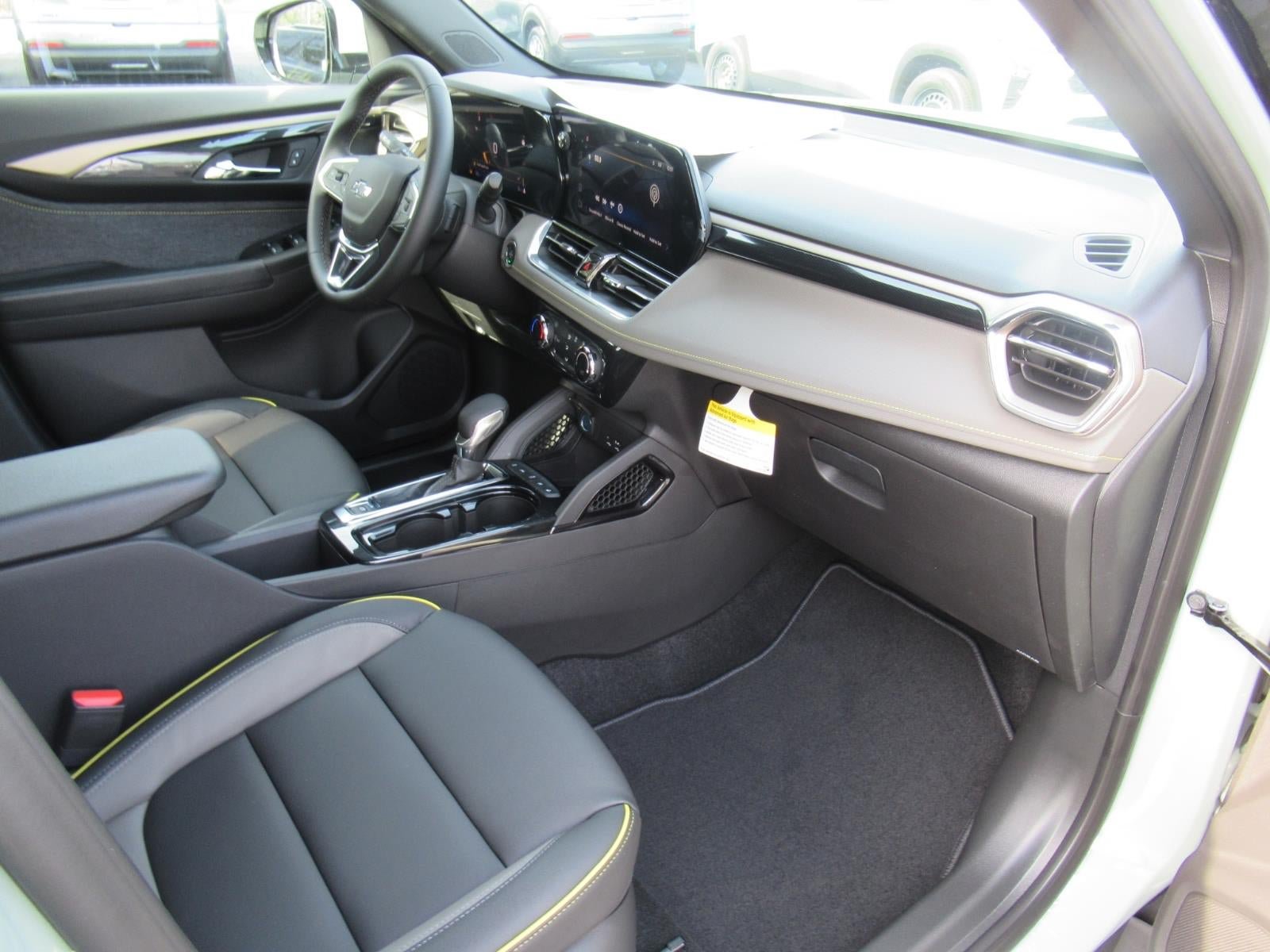 New 2026 Chevrolet TrailBlazer ACTIV FWD image 11