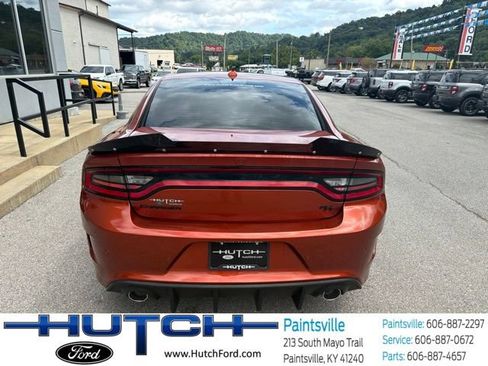 Used 2023 Dodge Charger R/T w/ Plus Group RWD image 5
