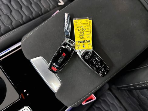 Used 2024 Audi RS 6 performance AWD/4WD image 14