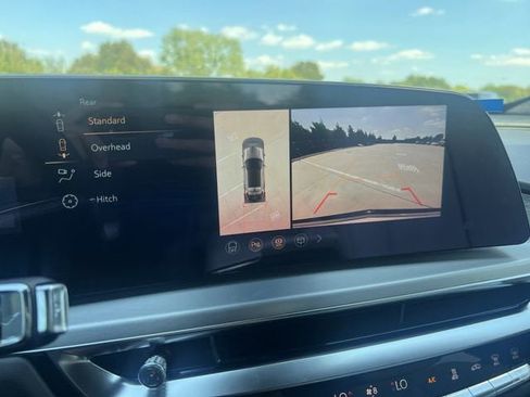 New 2026 Cadillac Lyriq Sport image 16