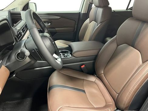 New 2026 Honda Pilot Touring image 14
