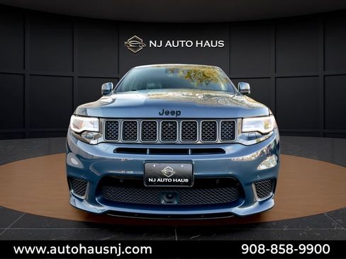 Used 2020 Jeep Grand Cherokee Trackhawk AWD/4WD image 3