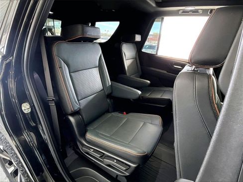 Used 2025 GMC Yukon AT4 w/ LPO, Floor Liner Package image 16