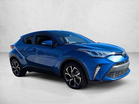 Certified 2021 Toyota C-HR XLE image 3