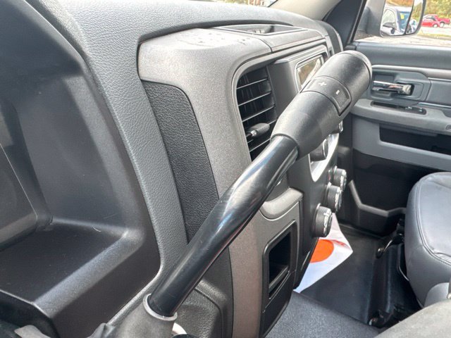 Used 2018 RAM 3500 Tradesman w/ Power & Remote Entry Group RWD image 17