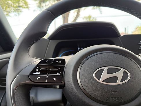 New 2026 Hyundai Elantra SEL Sport FWD image 31