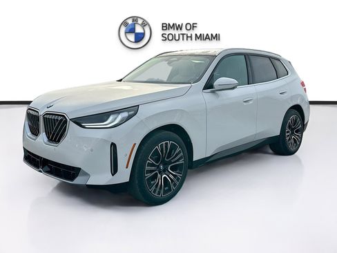 New 2026 BMW X3 xDrive30 w/ Premium Package image 3