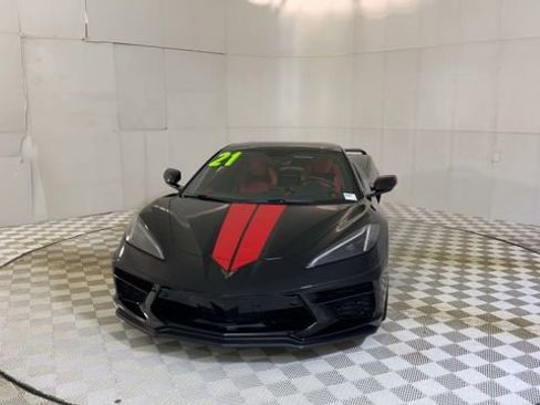 Used 2021 Chevrolet Corvette Stingray Premium Conv w/ Z51 Performance Package RWD image 6