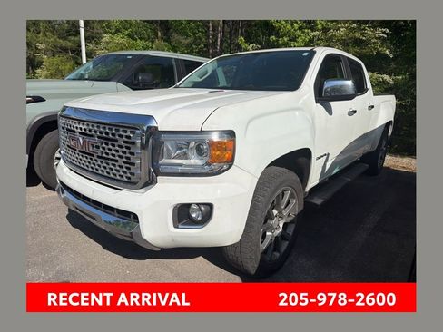 Used 2017 GMC Canyon Denali AWD/4WD image 1