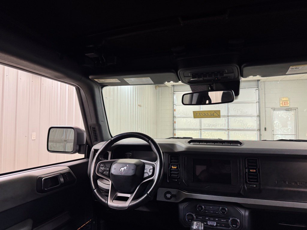 Used 2023 Ford Bronco Badlands w/ Sasquatch Package AWD/4WD image 22