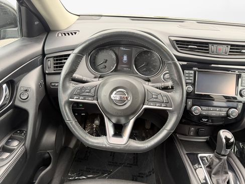 Used 2017 Nissan Rogue SL w/ SL Premium Package AWD/4WD image 14