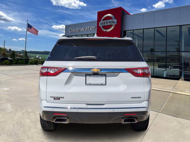 Used 2019 Chevrolet Traverse Premier w/ Driver Confidence II Package FWD image 5