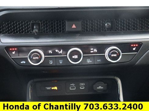 Used 2024 Honda CR-V EX image 17