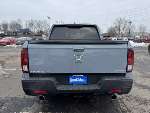 Used 2022 Honda Ridgeline RTL-E image 3