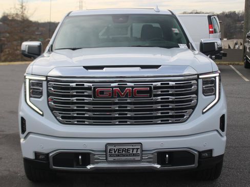 New 2026 GMC Sierra 1500 Denali w/ Denali Reserve Package image 2