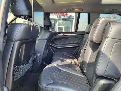 Used 2013 Mercedes-Benz GL 450 4MATIC w/ Premium 1 Pkg image 18