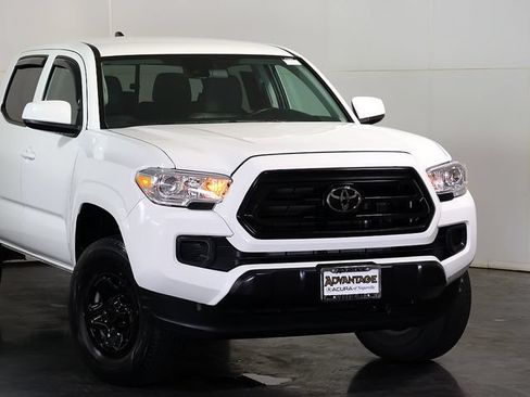 Used 2023 Toyota Tacoma SR AWD/4WD image 6