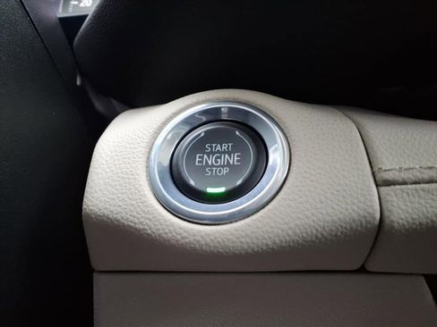 Certified 2023 Buick Envision Avenir image 19