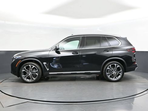 Used 2026 BMW X5 sDrive40i w/ Parking Assistance Package RWD image 4