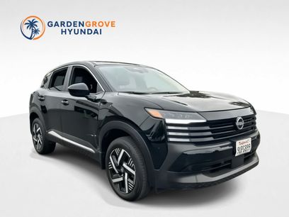 Used 2025 Nissan Kicks SV