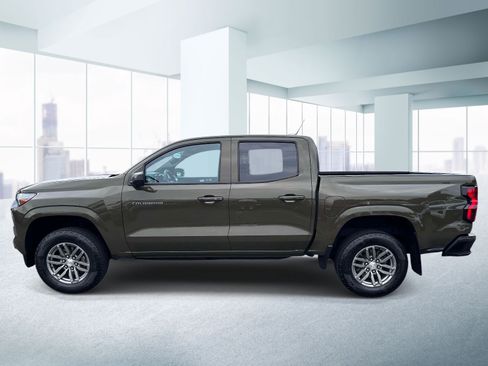 Used 2023 Chevrolet Colorado LT w/ LT Convenience Package RWD image 2