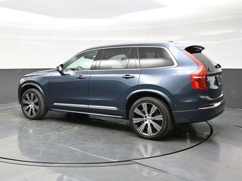Used 2024 Volvo XC90 B6 Plus w/ Protection Package image 4