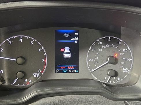Used 2023 Toyota Corolla SE image 16