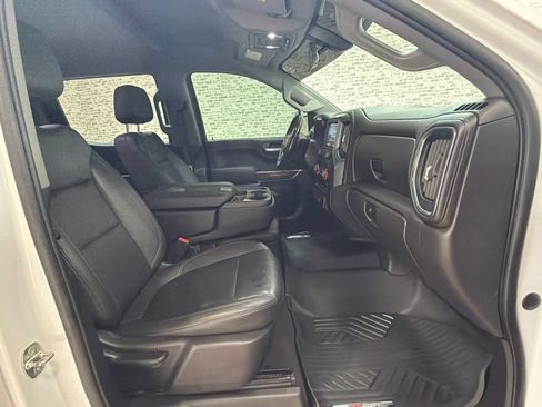 Used 2022 Chevrolet Silverado 1500 LT AWD/4WD image 11