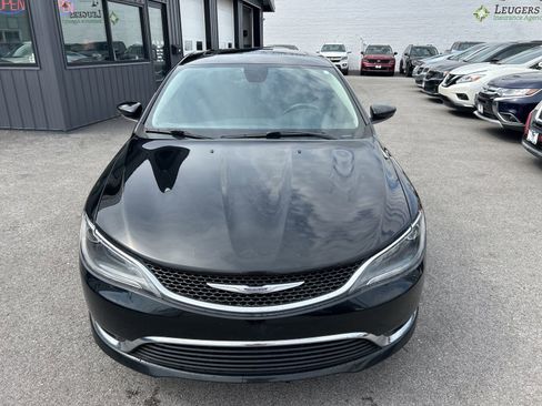Used 2017 Chrysler 200 Limited Platinum w/ Comfort & Convenience Group FWD image 10