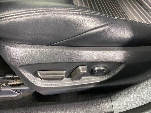 Certified 2022 Toyota Corolla XSE image 8