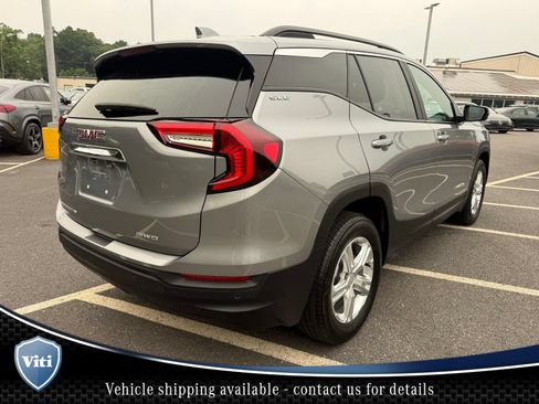 Used 2024 GMC Terrain SLE w/ Driver Convenience Package AWD/4WD image 8