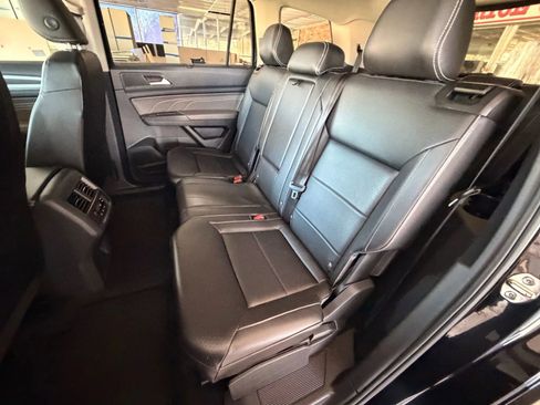 Used 2022 Volkswagen Atlas SE image 15
