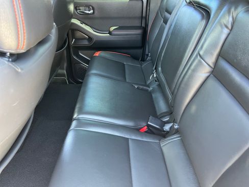 Used 2023 Nissan Frontier PRO-4X w/ Pro Convenience Package AWD/4WD image 17