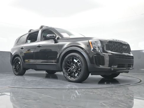 Used 2022 Kia Telluride SX w/ SX Prestige Package image 78